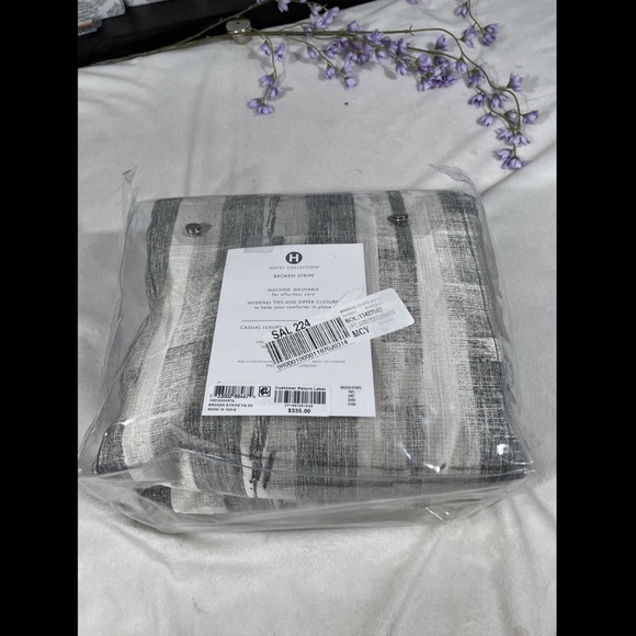 NIB Hotel Collection [ Full /‎ Queen ] Broken Stripe Duvet Cover ONLY - Picture 2 of 12